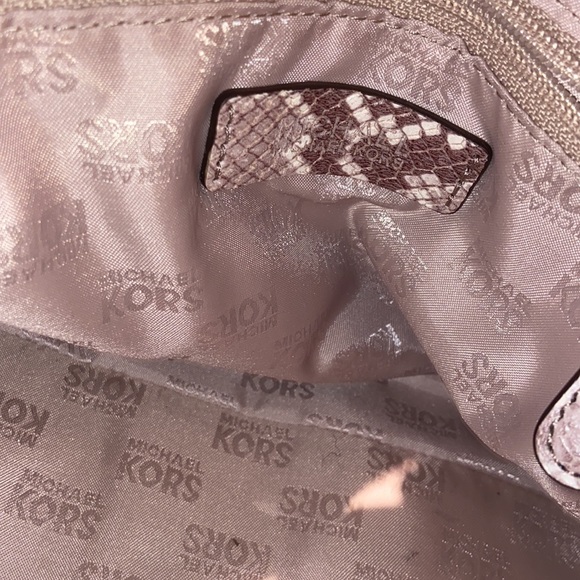 Michael kors bag - Picture 5 of 7